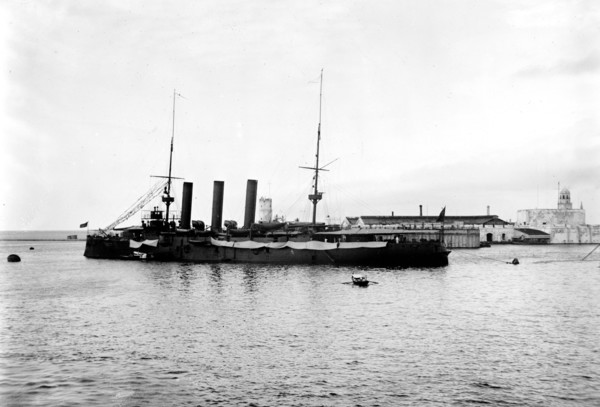 The French cruiser Condé