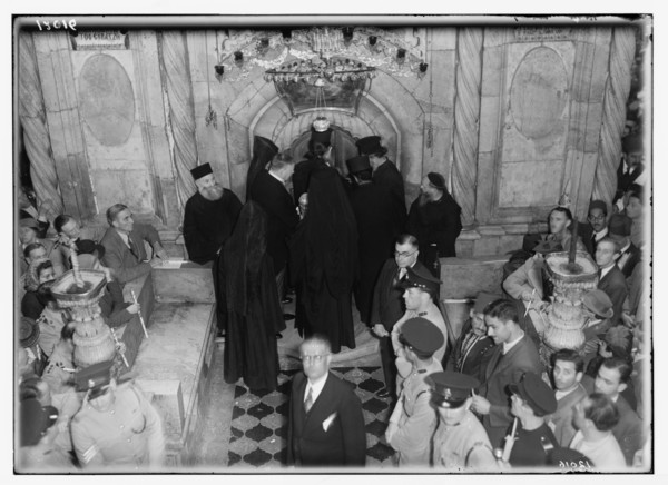 Calendar of religious ceremonies in Jerusalem during Easter period. Orthodox Holy Fire ca. 1941