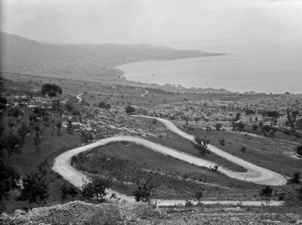 Juneh and the bay showing zigzag ascent to Ghazir ca. 1920
