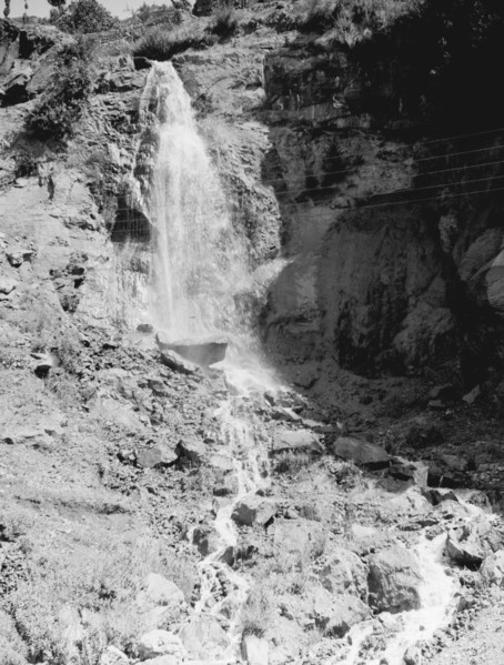 Lebanon. Ehden to cedars. Ain Kadisha and waterfall. The head waters of Kadisha valley ca. 1920