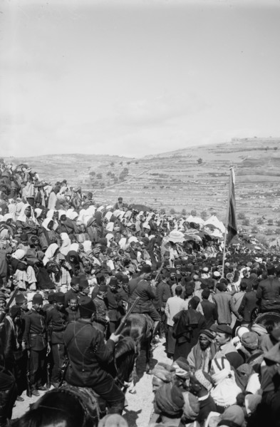 Neby Moussa [i.e., Nebi Musa]. Crowds at St. Stephen's Gate ca. between 1898 and 1946