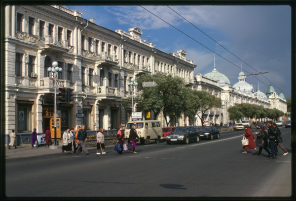 Chernavinskii Prospekt (now Lenin Street), Moscow Trading Rows (1904), and Vikula Morozov Building, with Volga-Kama Bank of Commerce (1904), illustrate the development of Omsk as a major Siberian busi...