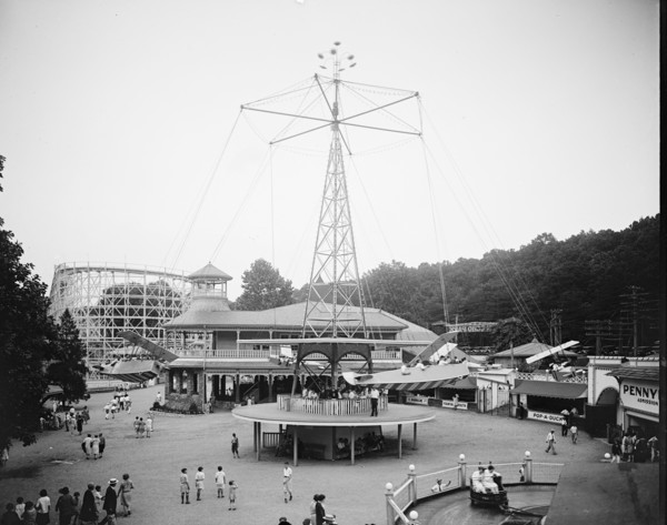 Glen Echo Park amusement park, Md. ca.  between 1910 and 1935