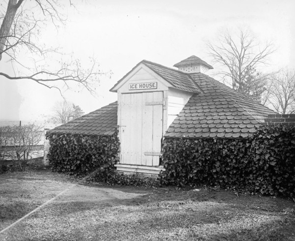 The Ice House at Mt. Vernon, [Virginia]. ca.  between 1910 and 1920