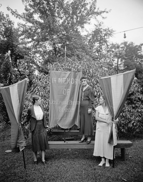 Women's Party group, holding banner in memory of Josephine Preston Peabody ca. between 1910 and 1935