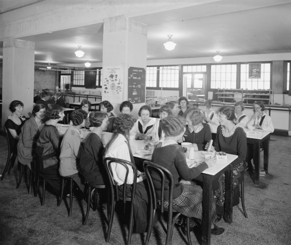 Women eating, Eastern High School, [Washington, D.C.]. ca.  between 1910 and 1920