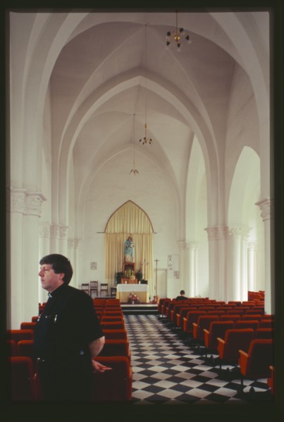 Catholic Church of the Most Holy Virgin, (1909-20), interior, Vladivostok, Russia; 2000