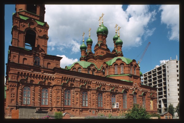 Church of the Trinity (1909-14), southwest view, Cheliabinsk, Russia; 2003