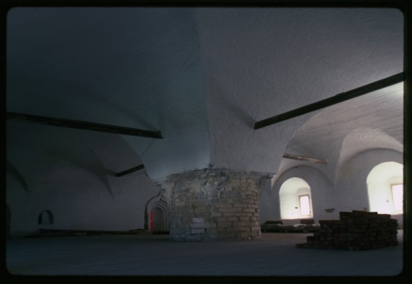 Monastery of the Transfiguration of the Savior, Church of the Dormition (1552-1557), interior, refectory, Solovetskii Island, Russia; 1998