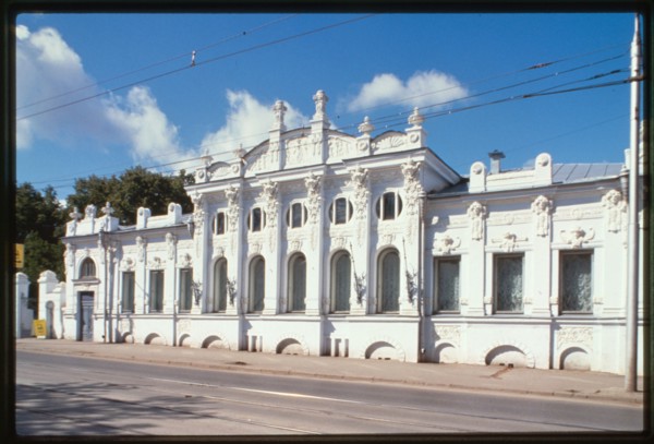 Gribushin Mansion, built around 1900, Perm', Russia 1999.