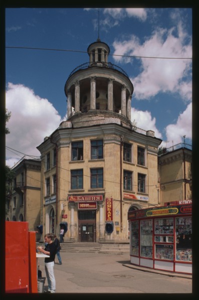 Apartment house (Gorkii Street #22), (1955), Cheliabinsk, Russia; 2003