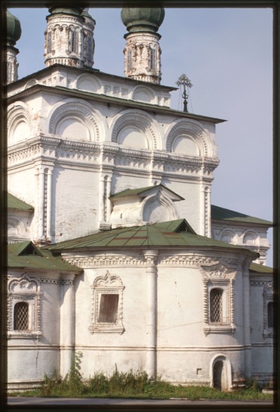 Trinity Cathedral (1684-97), east facade, Solikamsk, Russia 1999.