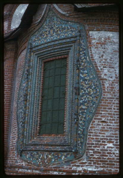 Church of Saint John Chrysostome in Korovniki (1649-54), east facade, decorative ceramic window surround, Yaroslavl', Russia; 1987