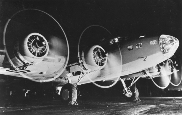 Vega-built American Flying fortress heavy bombers
