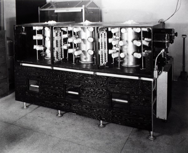 Drying plasma ca. 1944