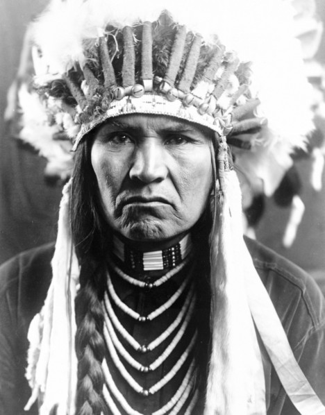 Edward S. Curtis Native American Indians