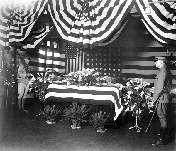 General Gorgas' casket ca. 1905