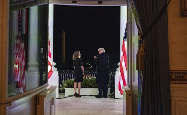 Reportage: Amy Coney Barrett Swearing