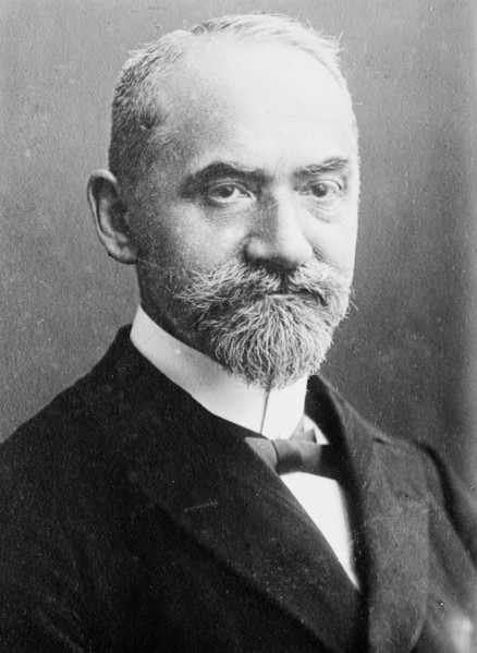 Professor Dr. M. Kirchner, portrait
