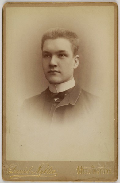 Portrait of the 19-year-old Axel Gallén