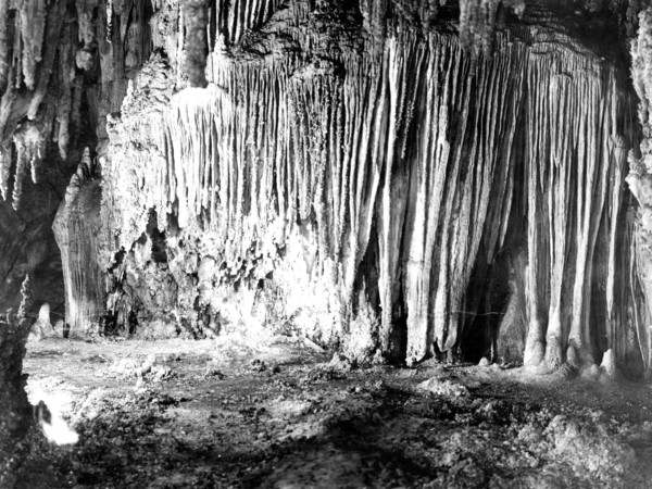 This photo was taken in 1923 inside Carlsbad Caverns National Park, New Mexico shows a wall in the chambers known as Shinav's Wigwam