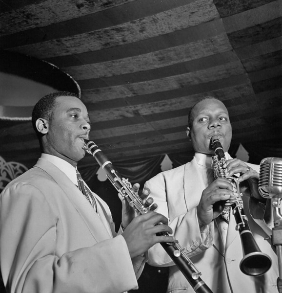 Portrait of Jimmy Hamilton and Harry Carney, Aquarium, New York, N.Y., ca. Nov. 1946