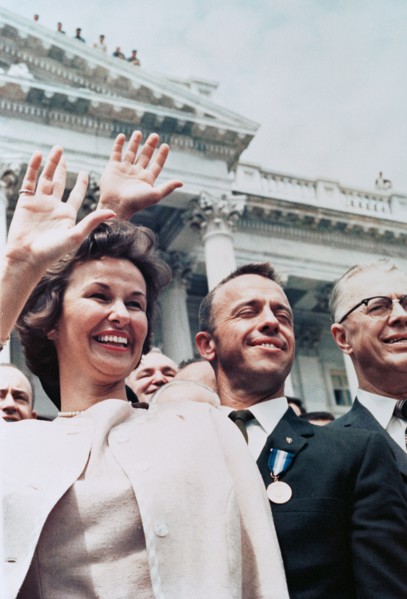 Astronaut Alan Shepard receives NASA Distinguished Service award 1961