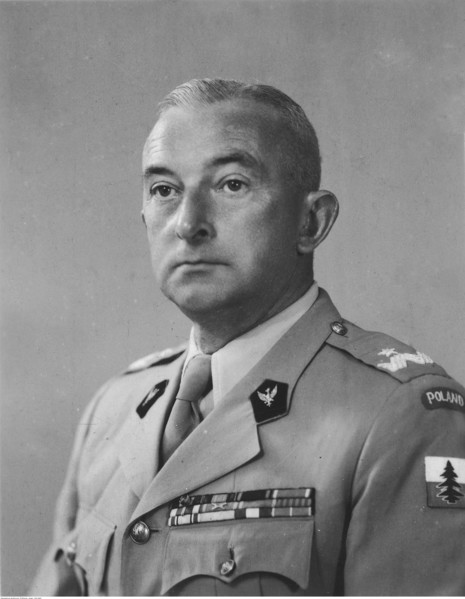 Zygmunt Lakinski, brigadier general, division artillery commander of the 3rd Carpathian Infantry Division - portrait ca. 1945-1947