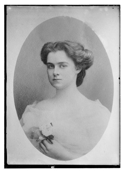 Dorothy Darlington Portrait