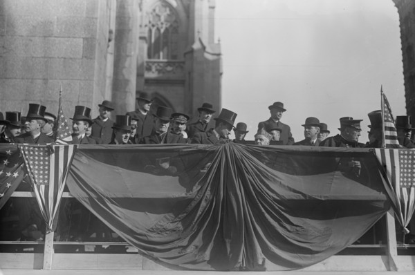 Review of the St. Patrick's Day Parade 1914