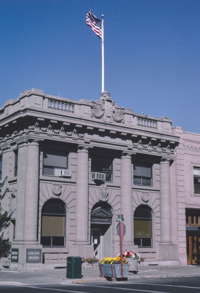 2000s United States -  Land Title Building, Ellenville, Washington 2003