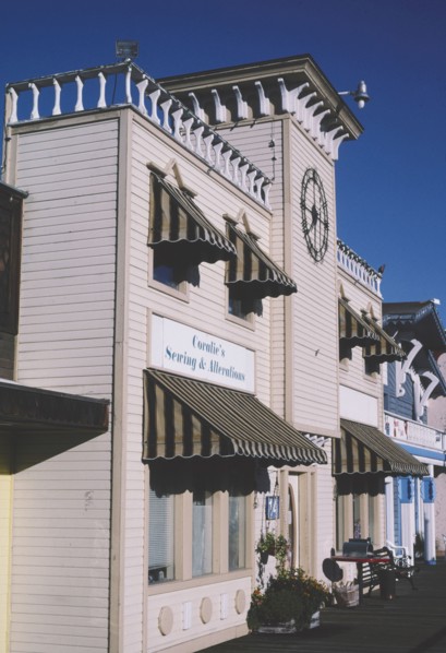 2000s America -  Track 29 Mall, (Coralie's Sewing & Alterations) Yakima, Washington 2003