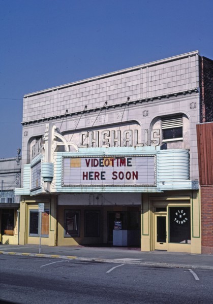 1980s America -  Chehalis Theater, Chehalis, Washington 1987