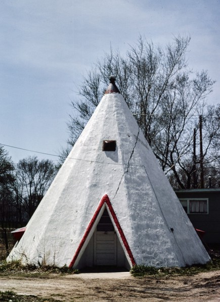 1980s United States -  Old motel, Hastings, Nebraska 1980