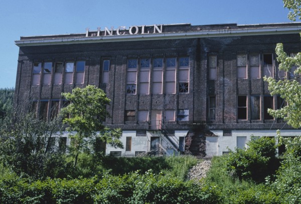 2000s United States -  Lincoln School, Cameron Avenue, Kellogg, Idaho 2004
