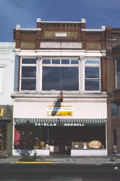 1980s America -  Frisco Shoe Shop