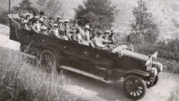 Car with Many People.