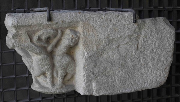 Capital with harpies (lion-headed bird)