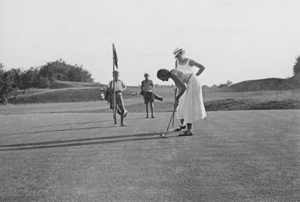 le sport du tourisme d'élite : le golf sur les terrains du lido de venise, 1915-1940