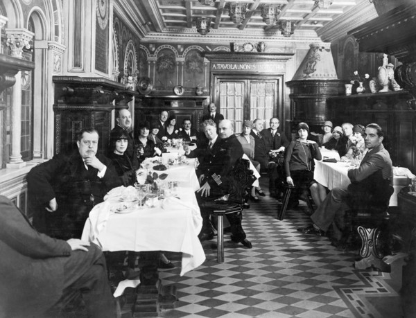 des salles à manger de classe III sur le conte verde et de classe I sur le saturnia. 1915-1940