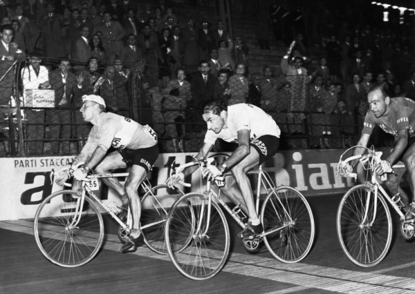 italie, andré darrigade remporte le 50e giro di lombardia devant fausto coppi et fiorenzo magni, 1956
