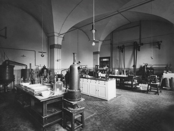 europe, italie, toscane, florence, un laboratoire de l'institut agricole, 1920 1930