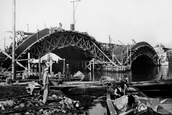 italie, venise, extension du pont mestre - venise, 1932