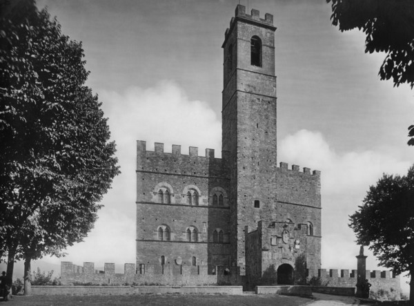 europe, italie, toscane, poppi, vue du château des conti guidi, 1910 1920