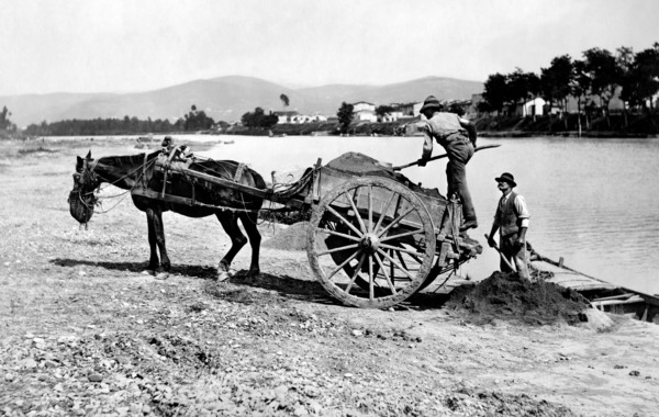 italie, toscane, florence, renaioli au travail, 1920 1930