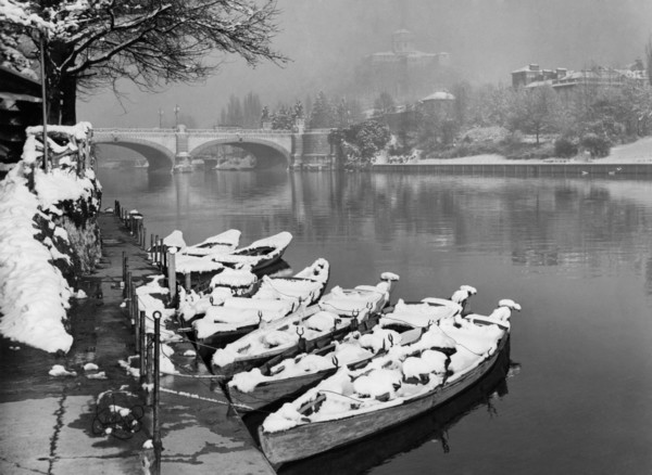 europe, italie, piedmont, turin sous la neige, 1950