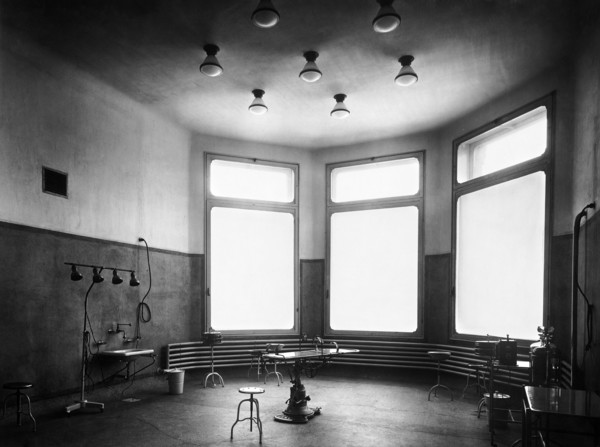 hôpital, genova, liguria, italy, 1920