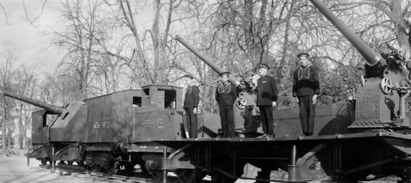 europe, italie, turin, train militaire de la marine, 1911