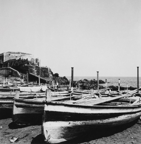 europe, italie, sicile, aci castello, baigneurs au lido des cyclopes, années 1940