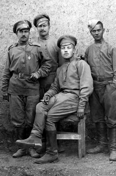 groupe de soldats russes, 1910-1915
